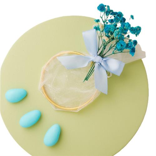 Portaconfetti con fiorellini blu