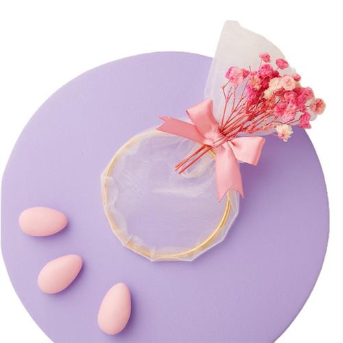 Portaconfetti con fiorellini rosa