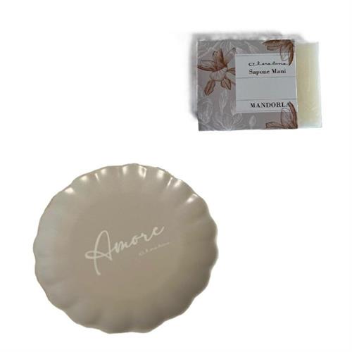 Piattino Amore con sapone Mandorla