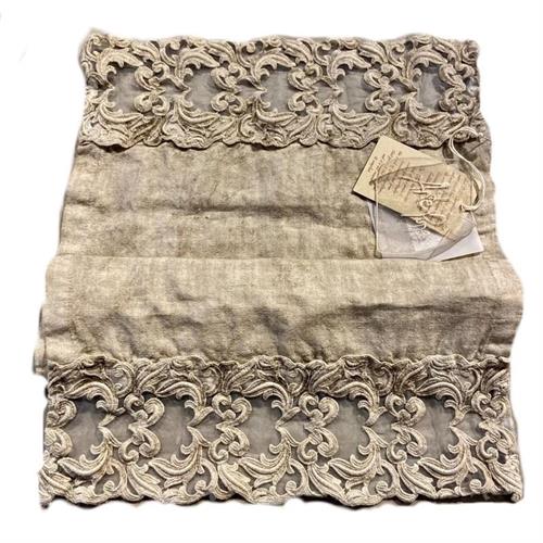 Tovaglietta in lino con pizzo Farnese Luna Arte Pura