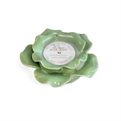Rosa in porcellana verde con candela profumata