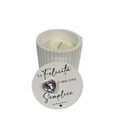 Scatolina gesso con candela profumata, cuore silver e frase La felicità